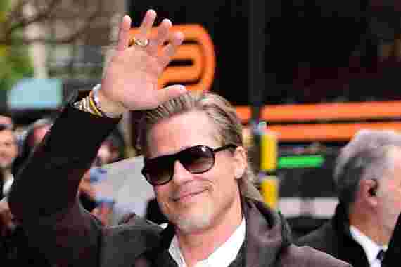 Brad Pitt (59): Seine neue Freundin ist ganze 28 Jahre jünger! 